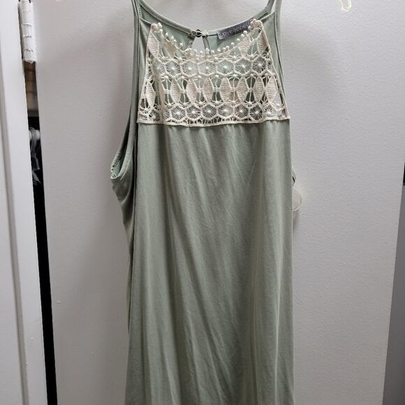 Seafoam‎ green tank top - Picture 1 of 4